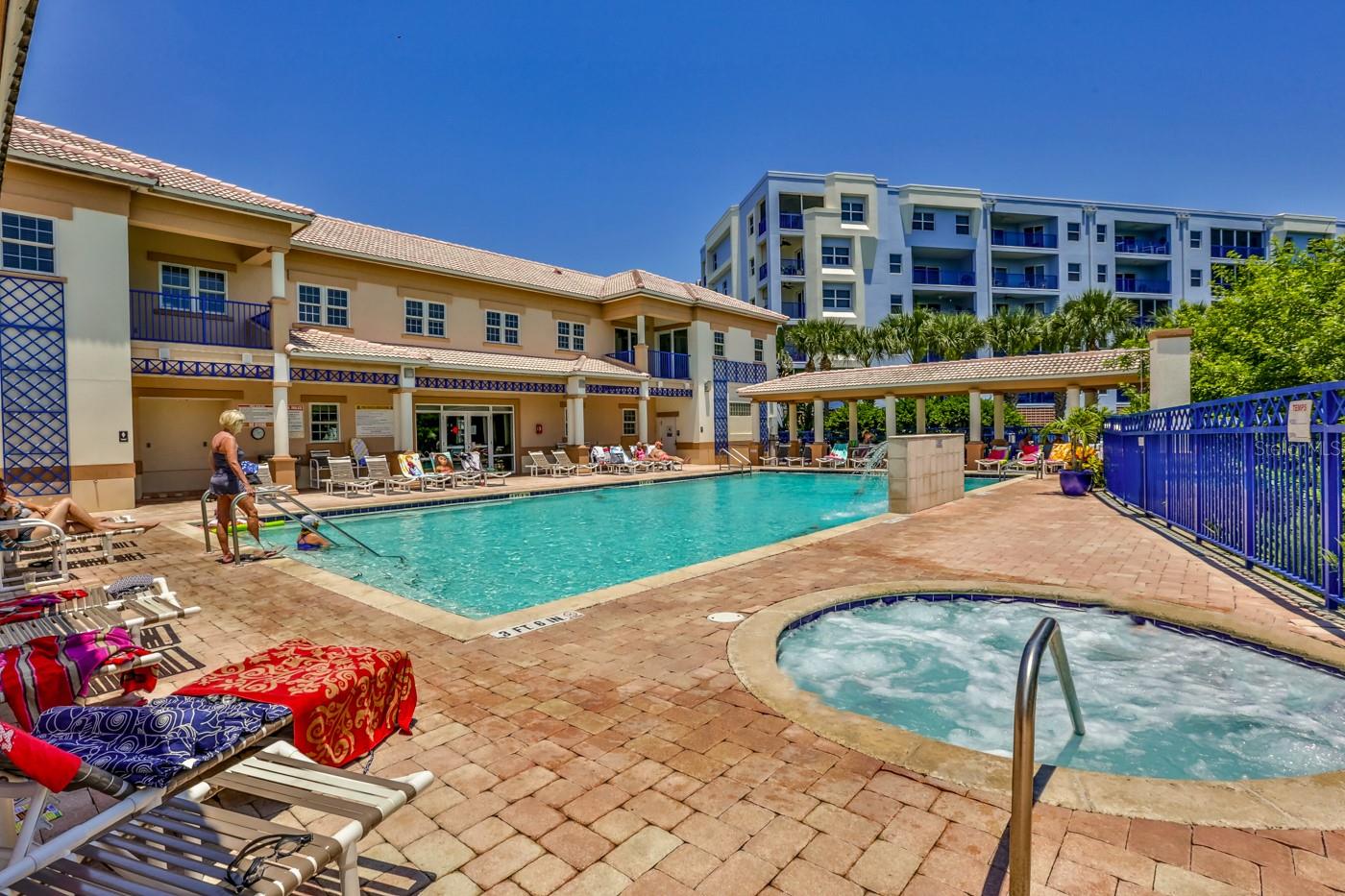 Ocean Walk/New Smyrna Bch Bldg - Residential