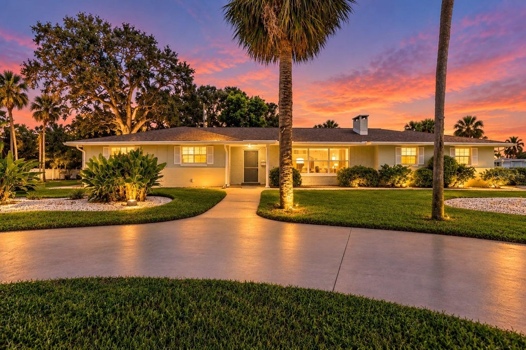 Photo of 1903 John Anderson Drive, Ormond Beach, FL 32176 (MLS # V4951988)