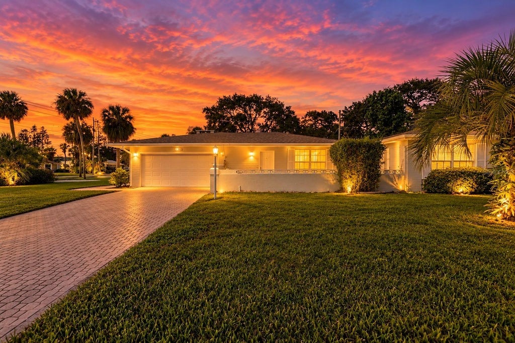 Photo of 1903 John Anderson Drive, Ormond Beach, FL 32176 (MLS # V4951988)