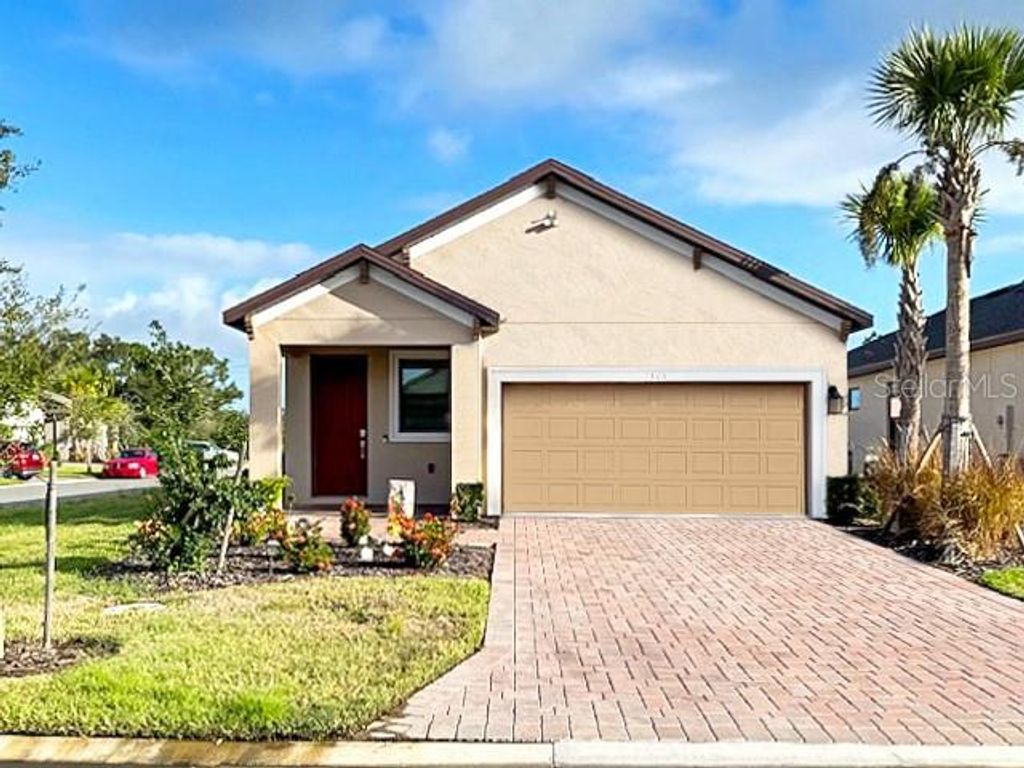 Photo of 1305 Lombardi Court, Kissimmee, FL 34759 (MLS # O6350952)