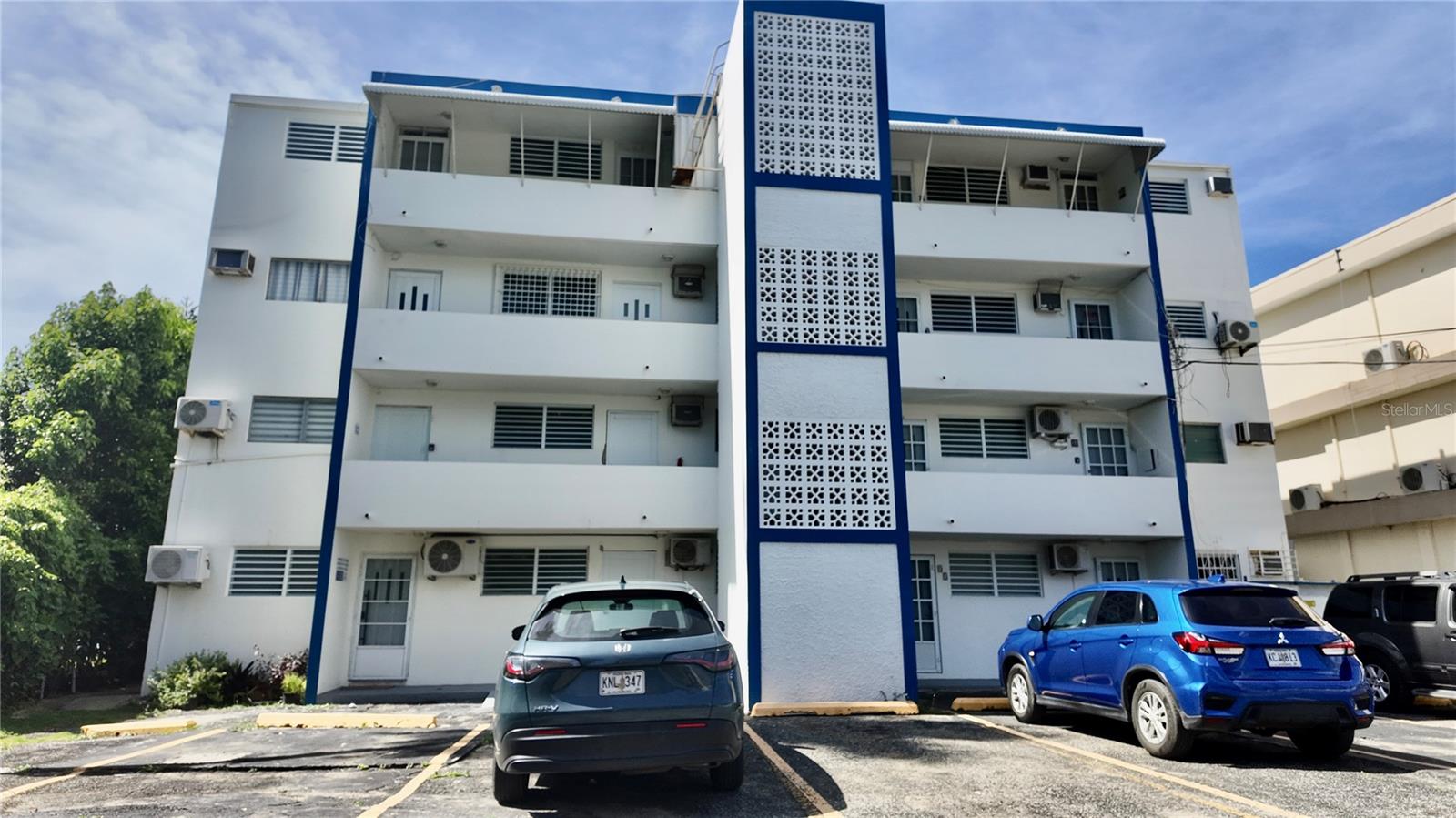 PUESTA DEL SOL APARTMENTS - Residential