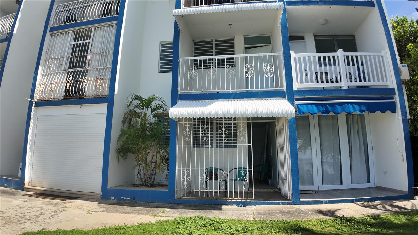 PUESTA DEL SOL APARTMENTS - Residential