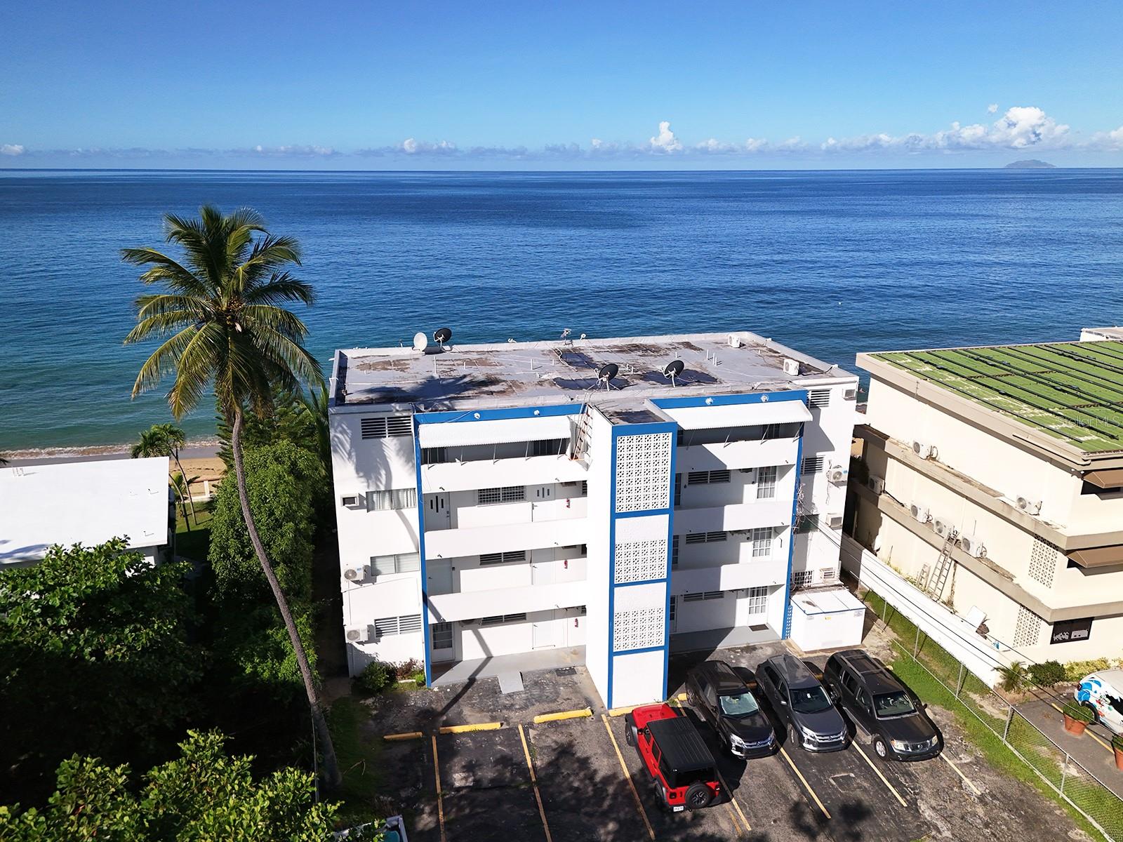 PUESTA DEL SOL APARTMENTS - Residential