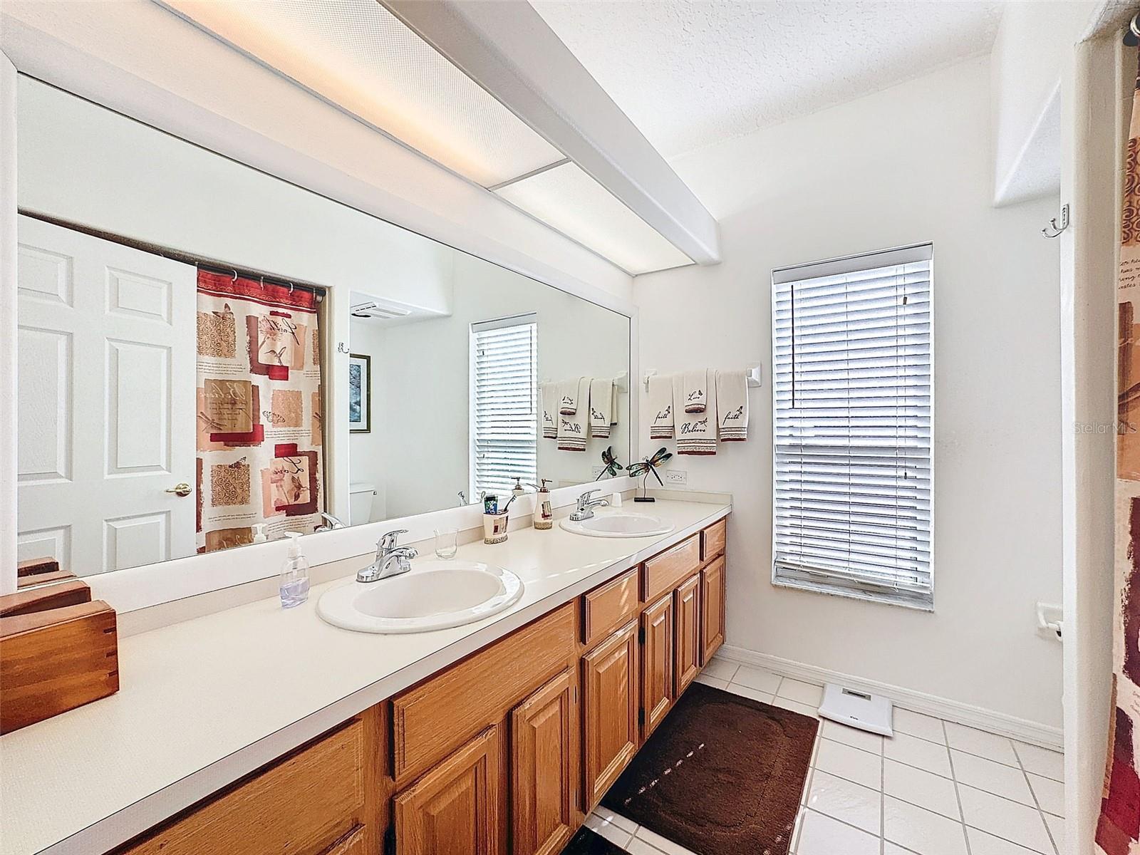 THE ESTATES - Residential