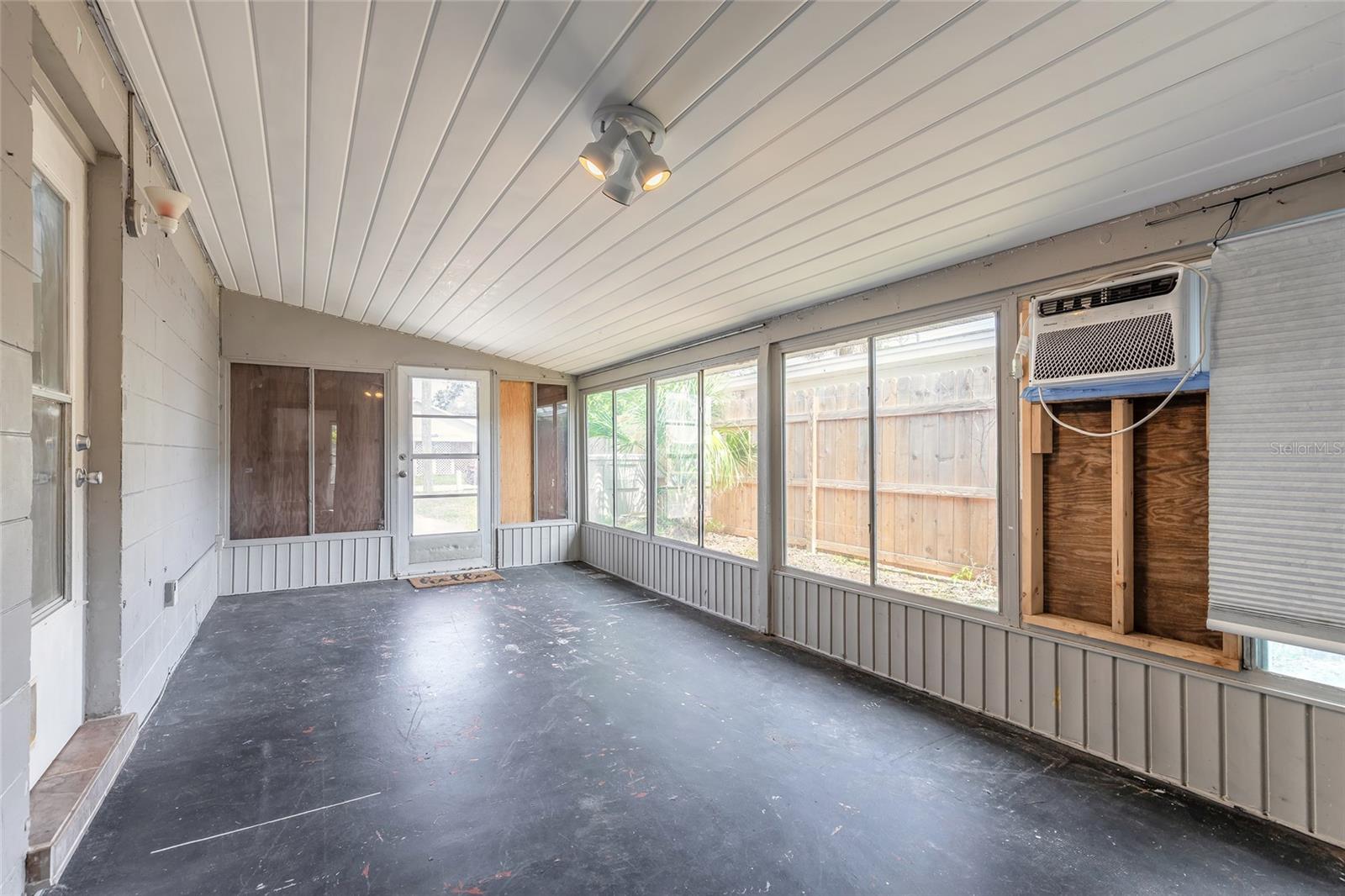 VIRGINIA HEIGHTS PORT ORANGE - Residential