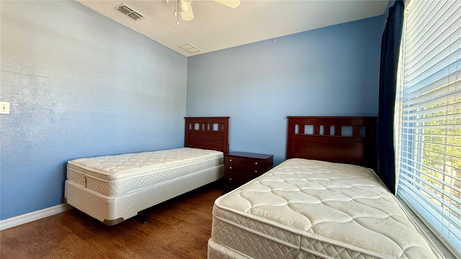 VENETIAN BAY VILLAGE CONDO PH 3 - Residential