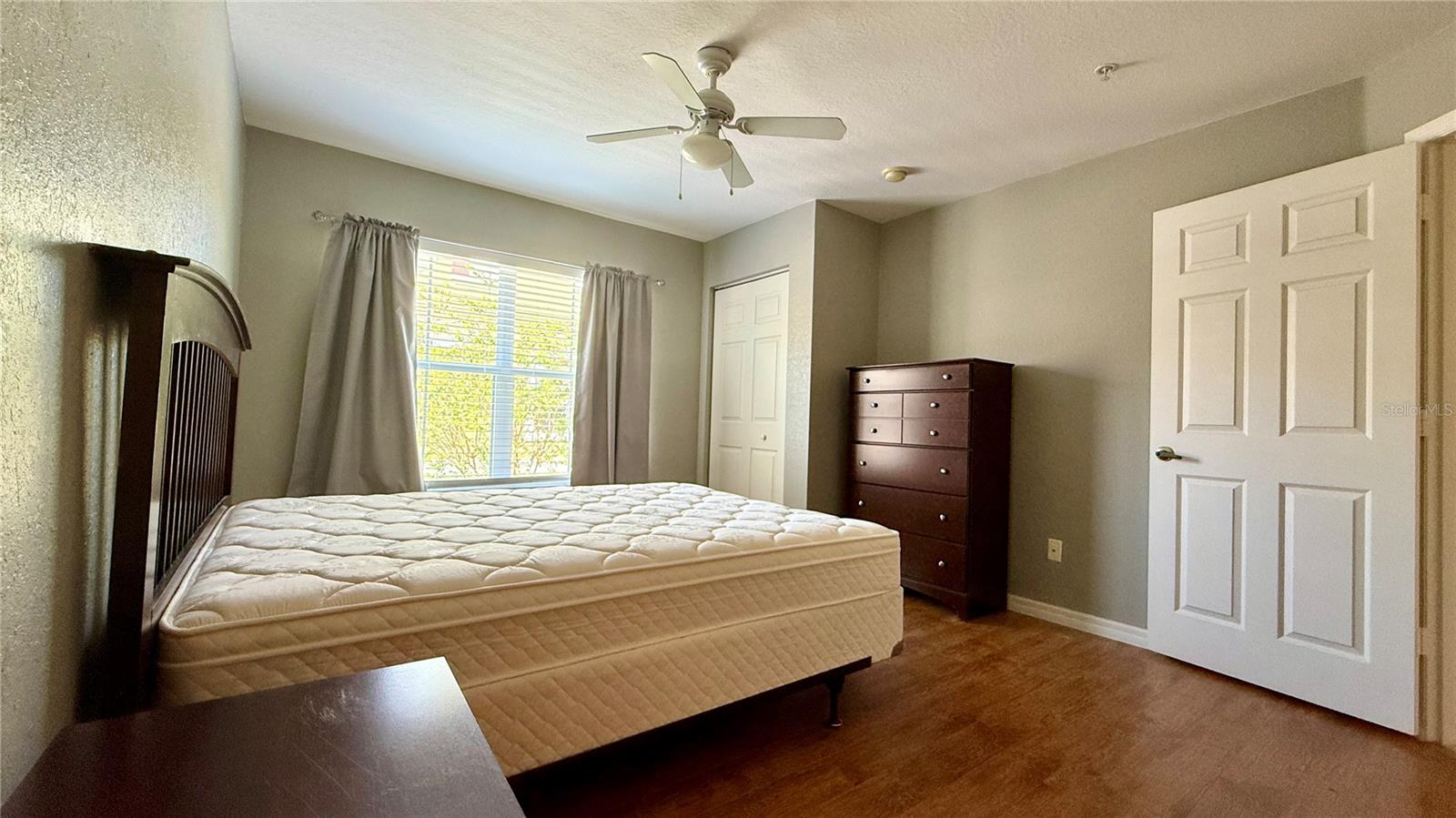 VENETIAN BAY VILLAGE CONDO PH 3 - Residential