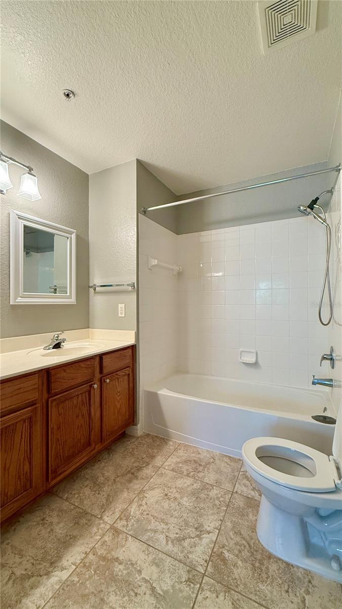 VENETIAN BAY VILLAGE CONDO PH 3 - Residential