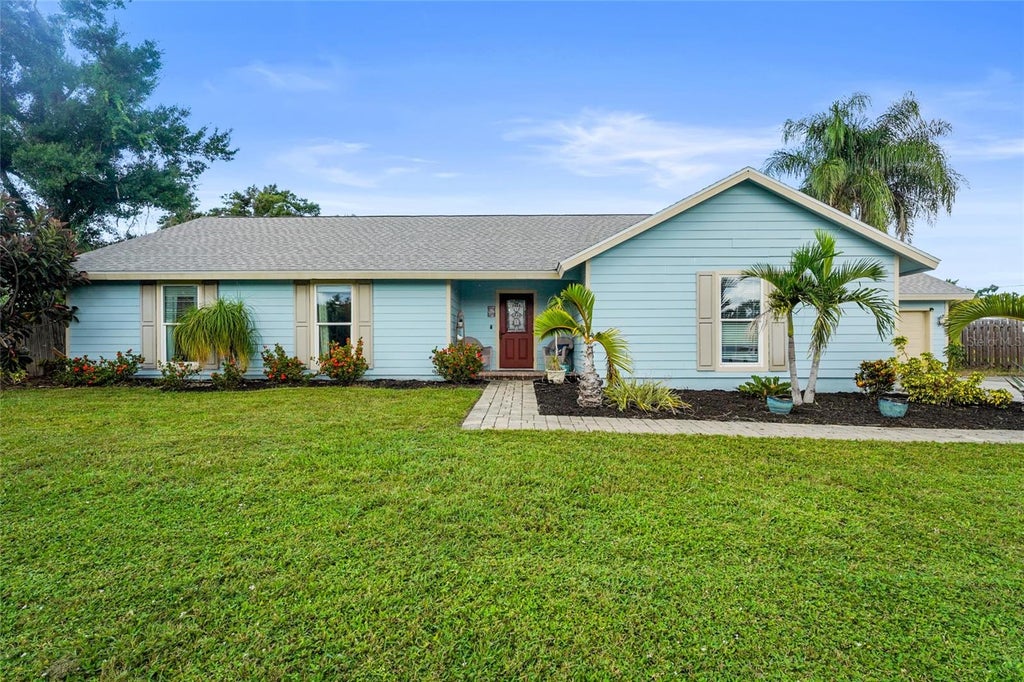 Photo of 2112 S Brink Avenue, Sarasota, FL 34239 (MLS # A4705497)