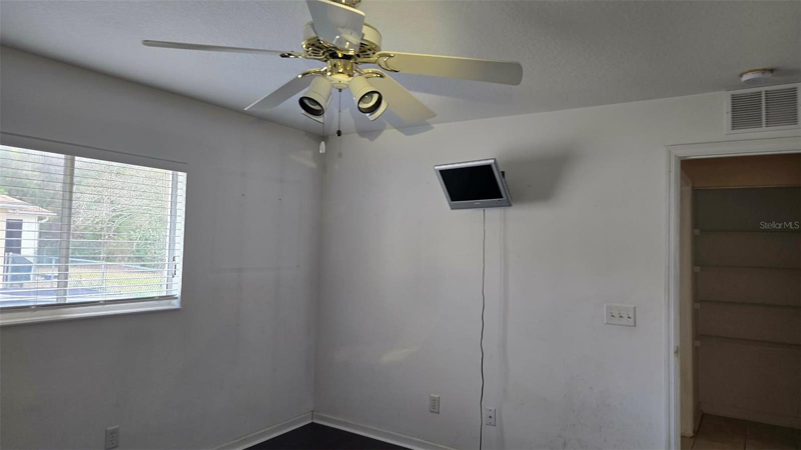 OCALA PALMS UN VII - Residential