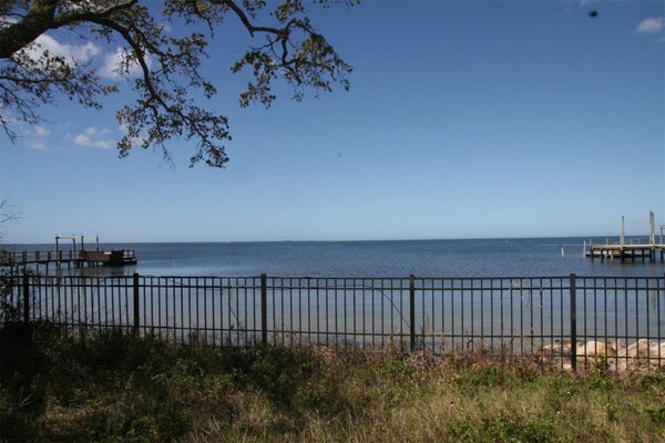BLUFF BLVD, HOLIDAY, FL 34691 - Image b7606a038bf5ef7bb46bfa6f1df8d228/453025846
