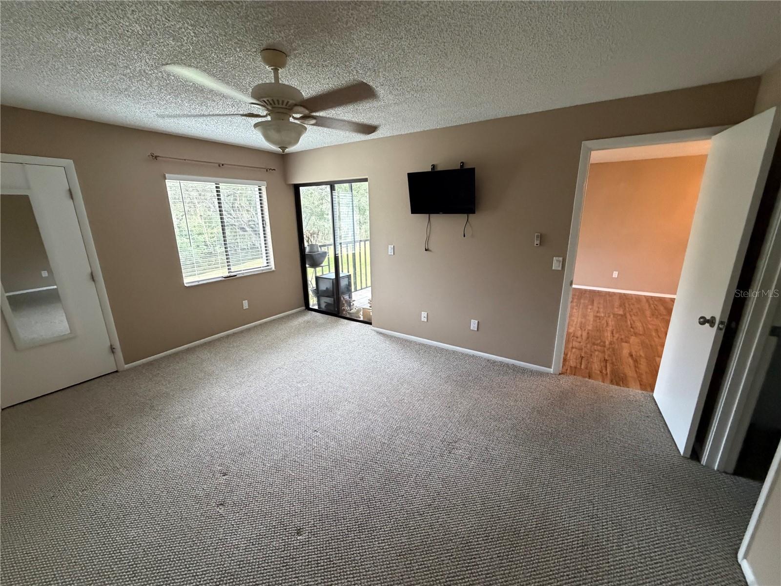 EAST LAKE WOODLANDS CYPRESS ESTATES - Residential Lease