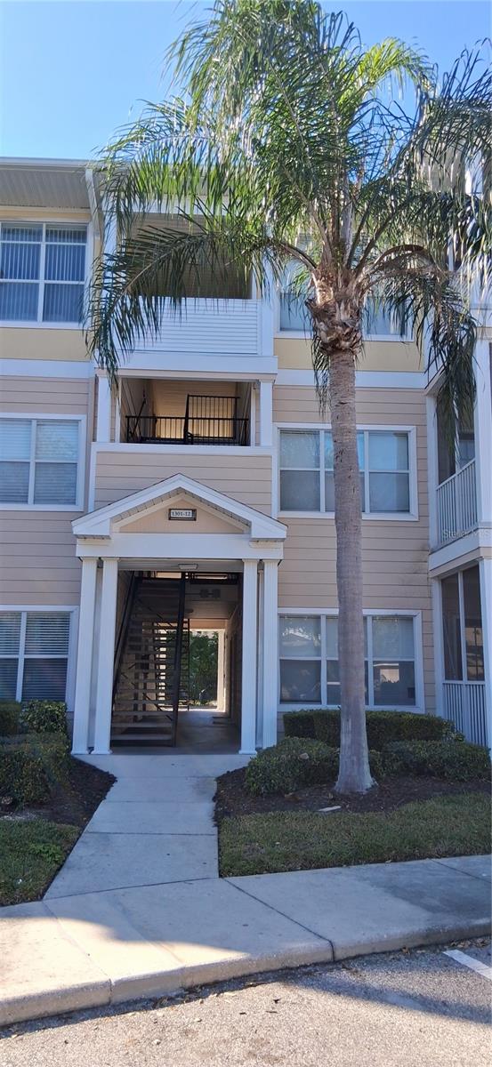 THE PALMS OF CORTEZ - Residential Lease