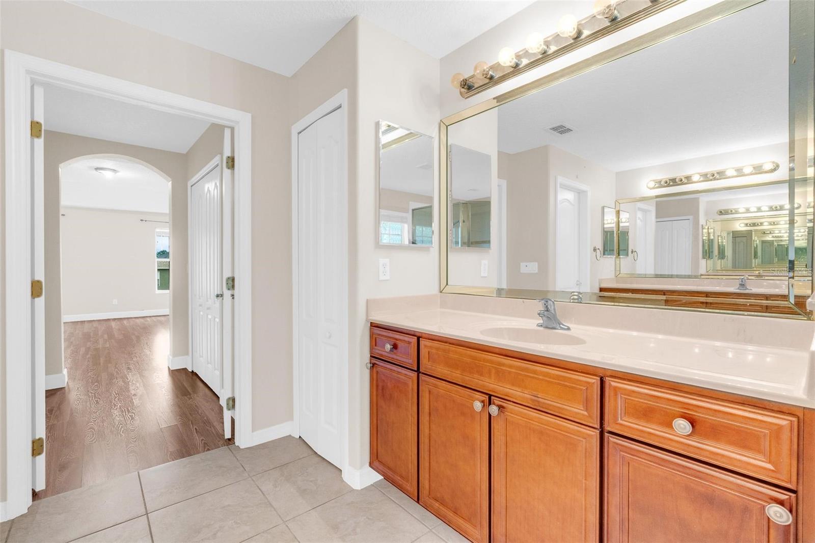 EAGLE CREEK PH 1B - Residential