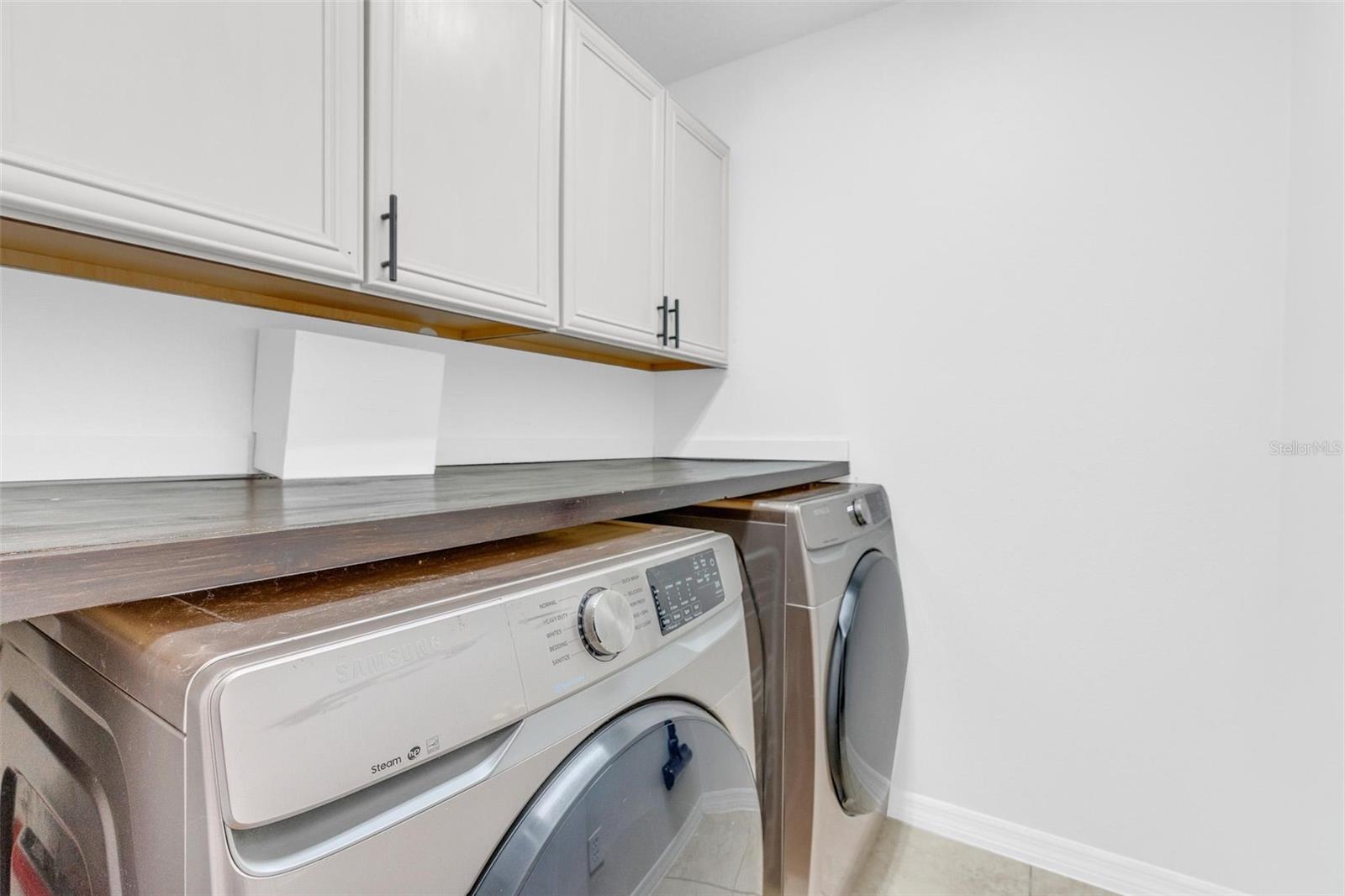 EAGLE CREEK PH 1B - Residential