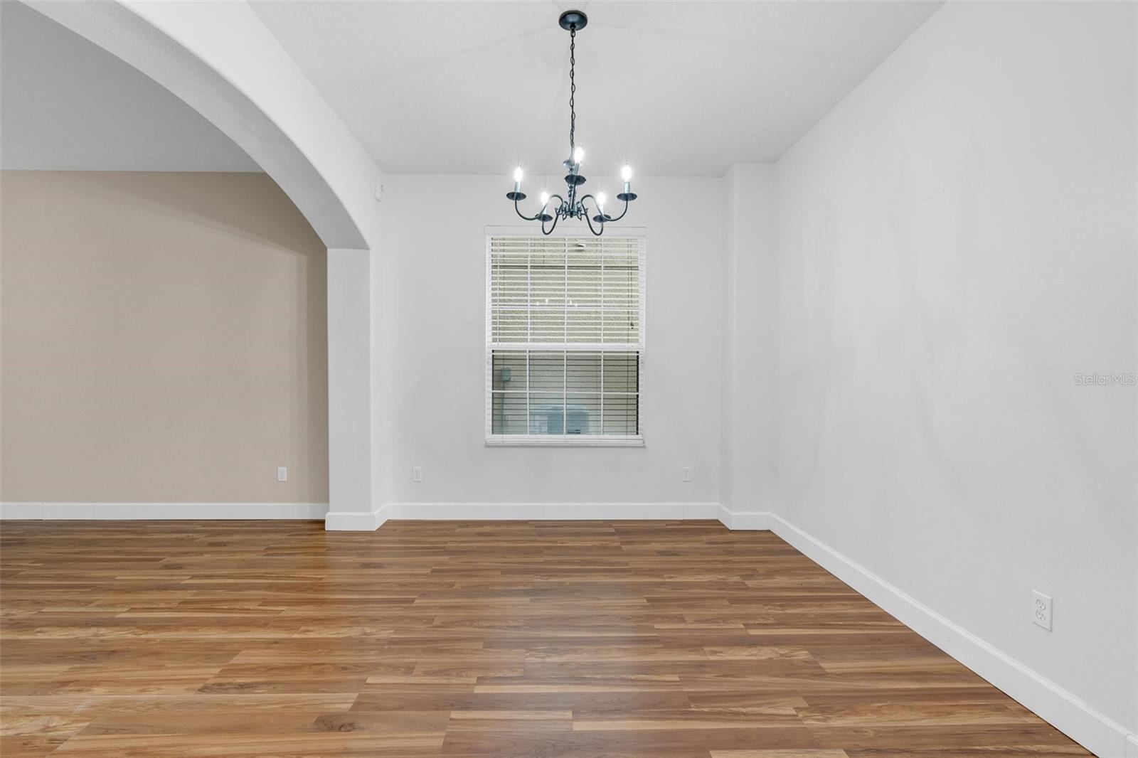 EAGLE CREEK PH 1B - Residential