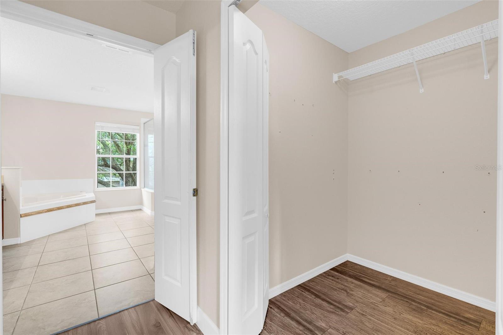 EAGLE CREEK PH 1B - Residential