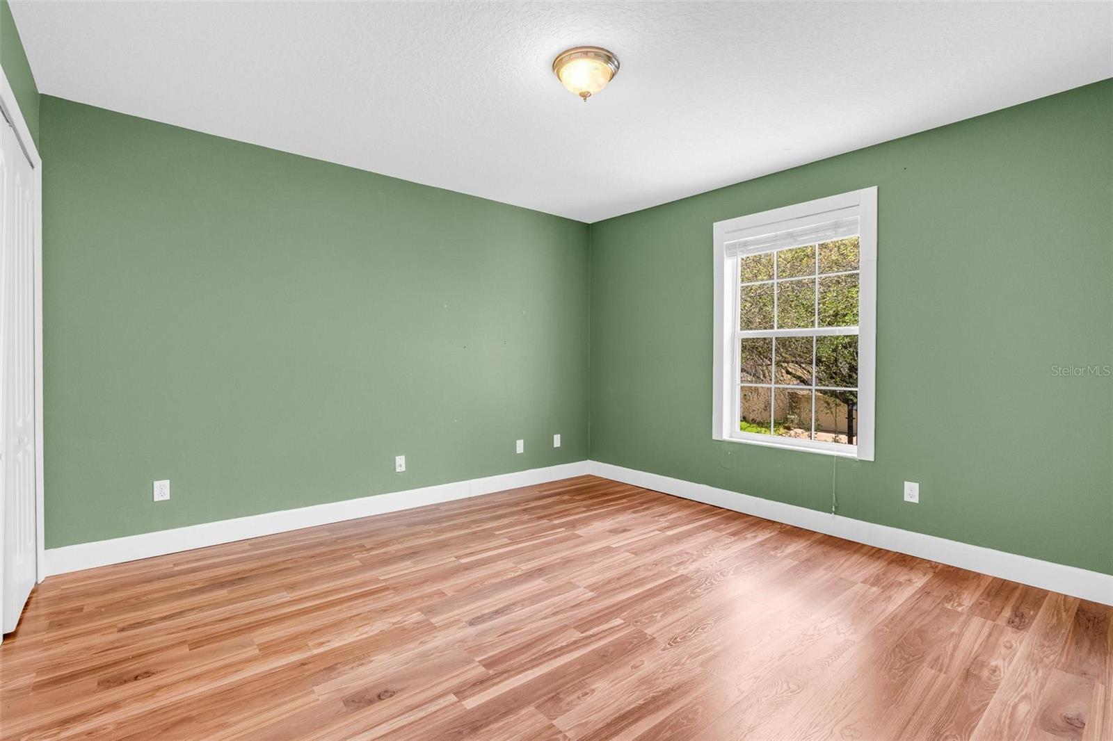 EAGLE CREEK PH 1B - Residential