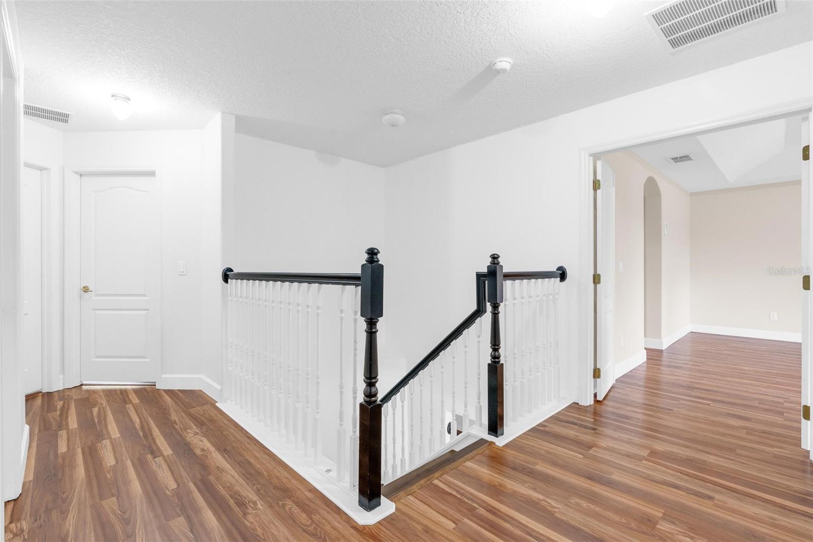 EAGLE CREEK PH 1B - Residential