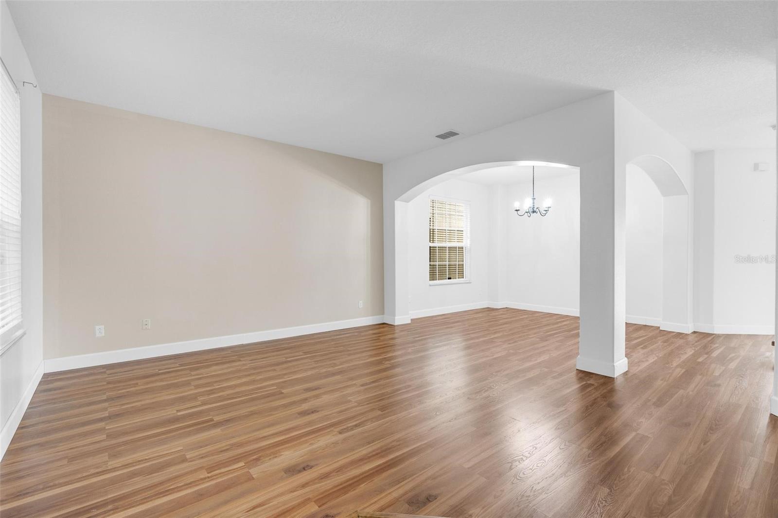 EAGLE CREEK PH 1B - Residential