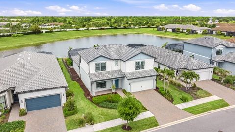 Photo of 6270 Crested Eagle Lane, Nokomis, FL 34275 (MLS # TB8503597)