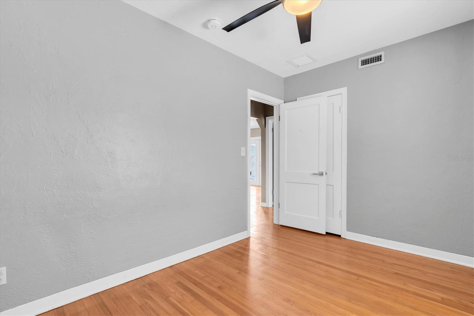 CENTRAL PASADENA - Residential