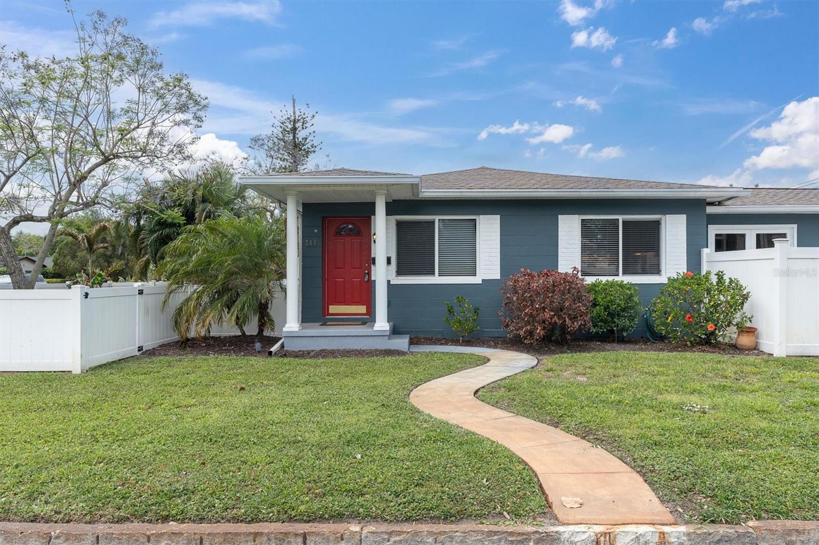 CENTRAL PASADENA - Residential