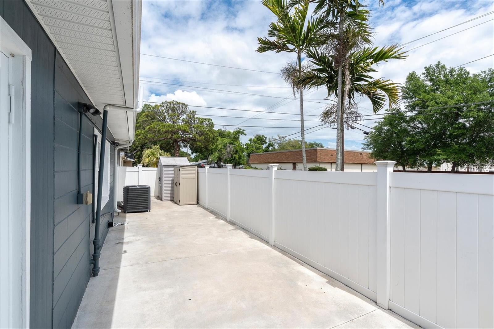 CENTRAL PASADENA - Residential