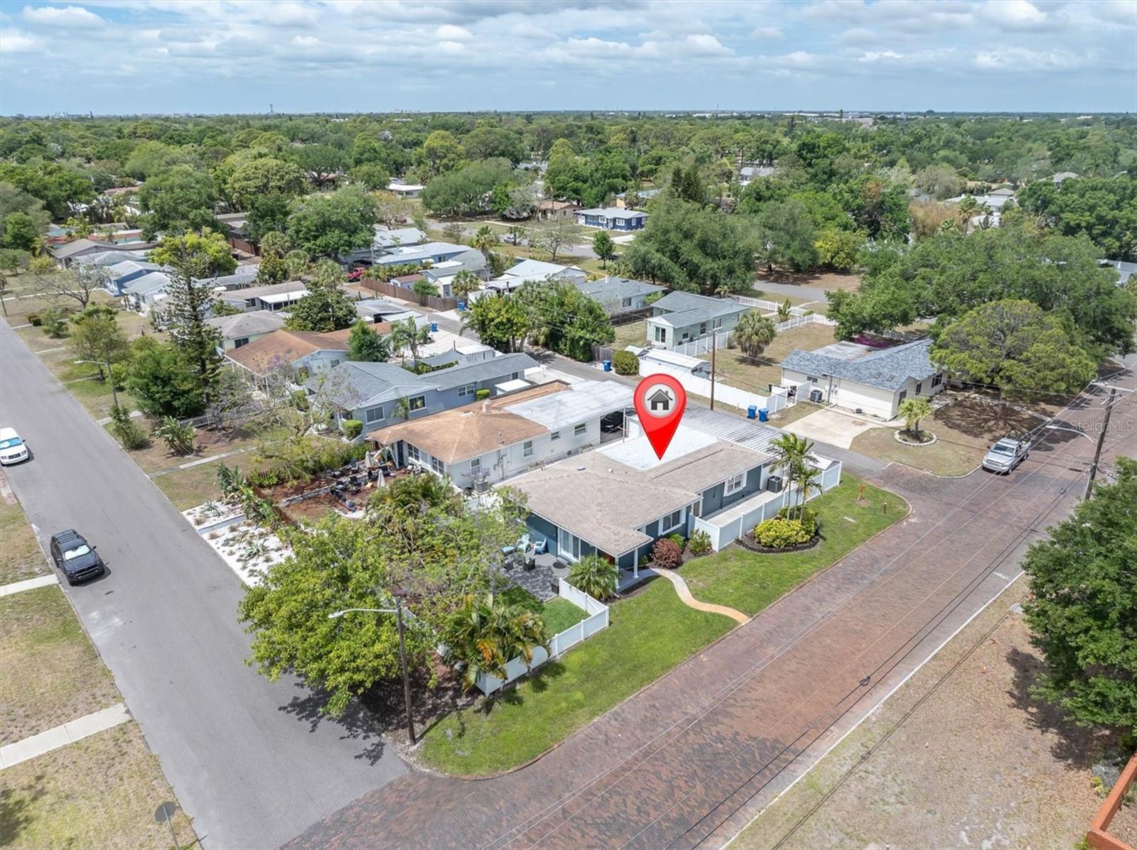 CENTRAL PASADENA - Residential