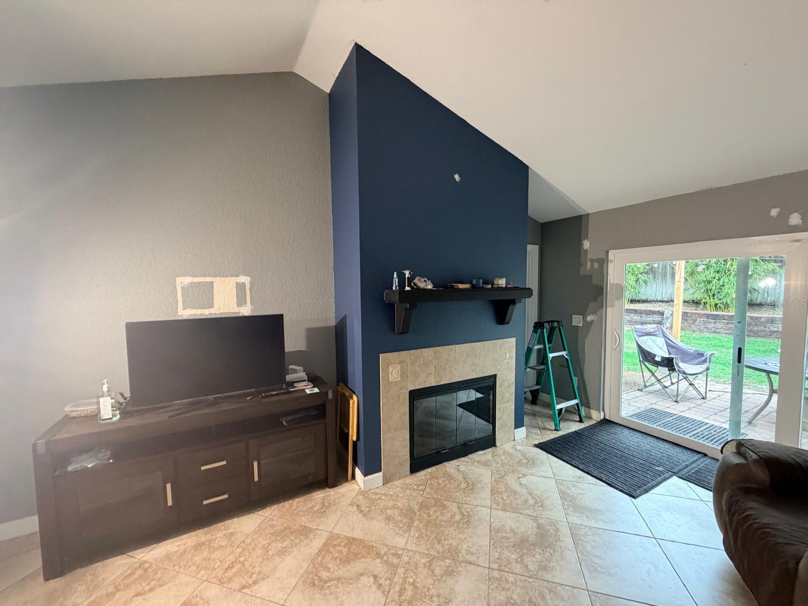 ALAFAYA WOODS PH 10 - Residential