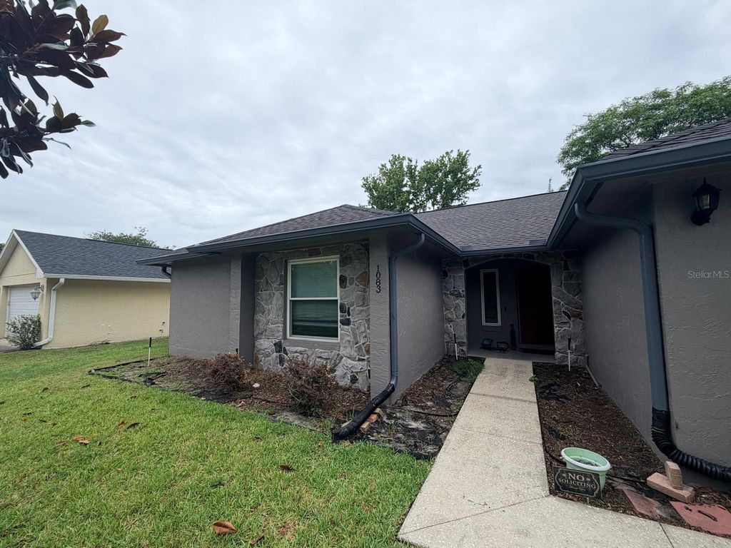 Photo of 1083 Beckstrom Dr, Oviedo, FL 32765 (MLS # O6412746)