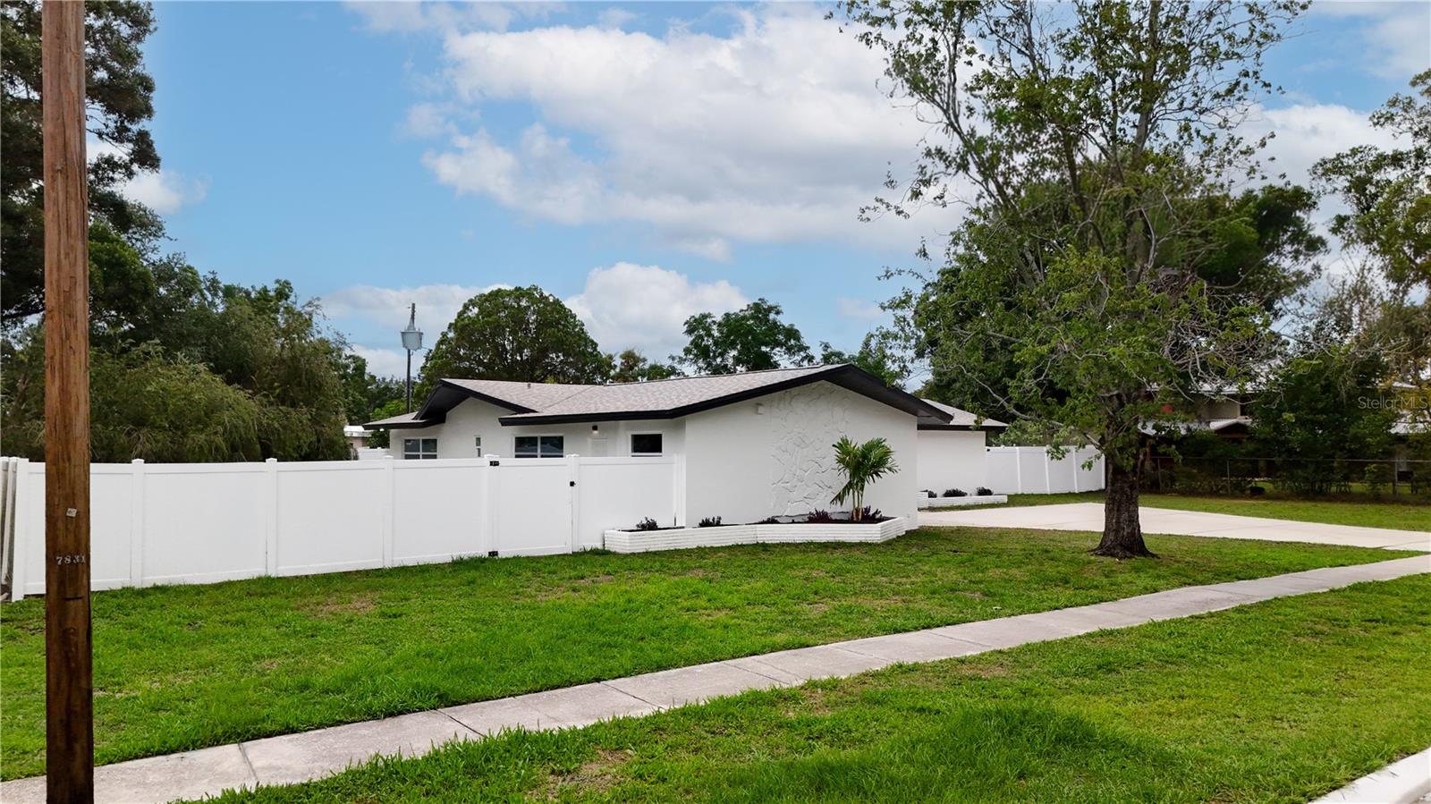 SMITH'S CLARKSDALE REPLAT - Residential