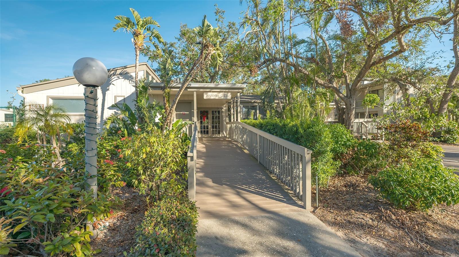 PELICAN COVE XII - Residential Lease