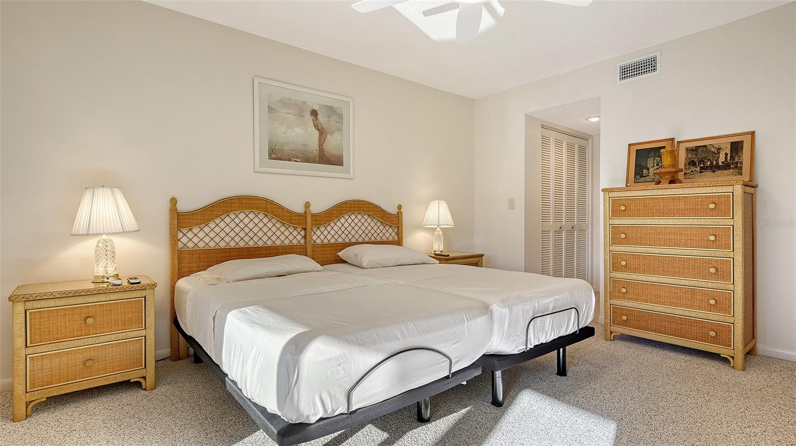 PELICAN COVE XII - Residential Lease