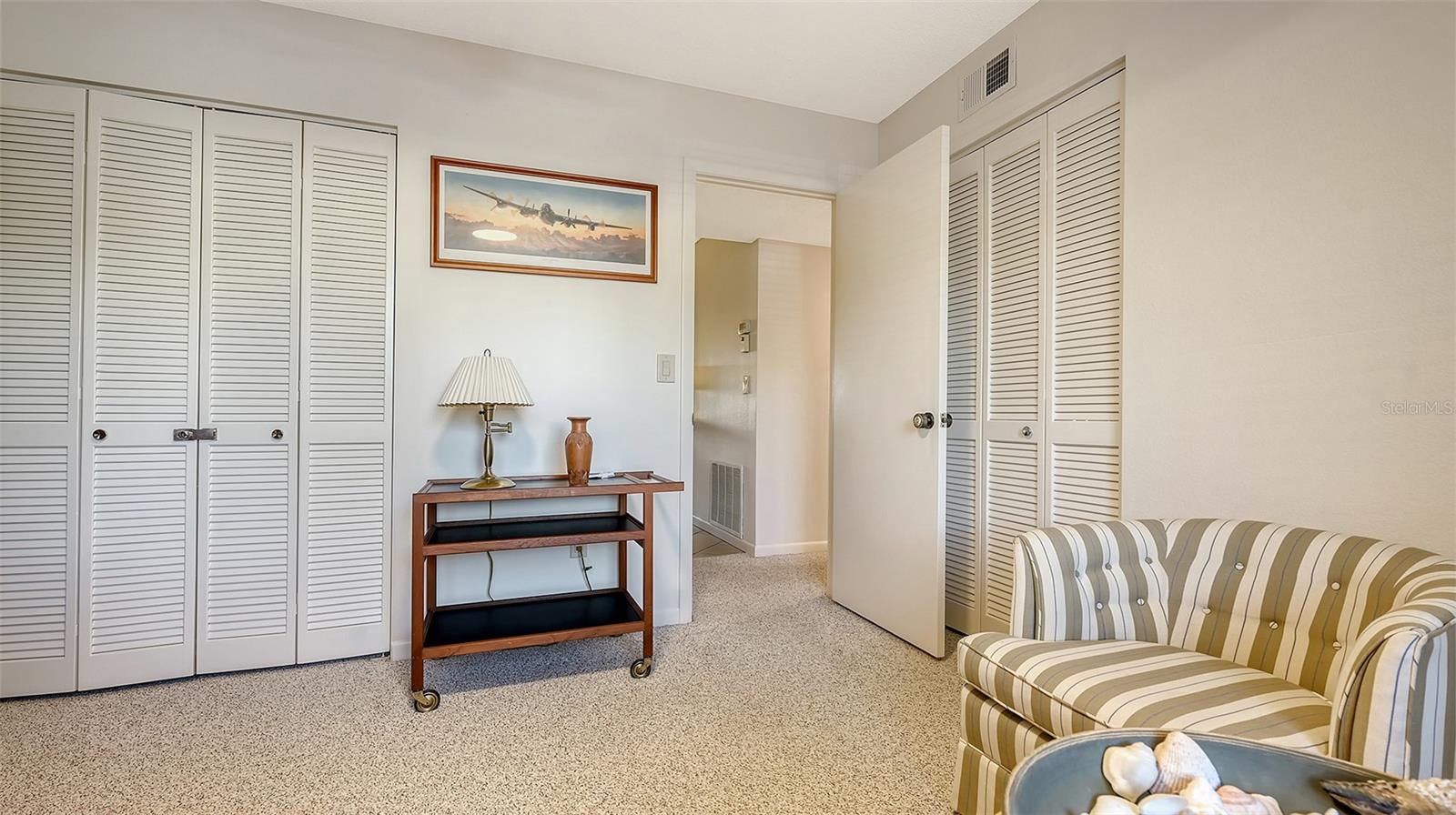PELICAN COVE XII - Residential Lease