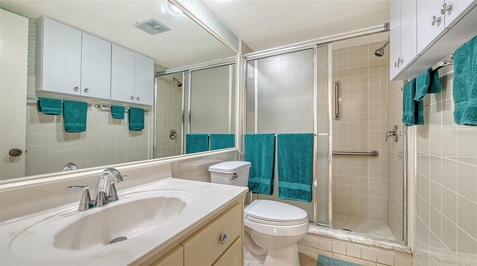 PELICAN COVE XII - Residential Lease