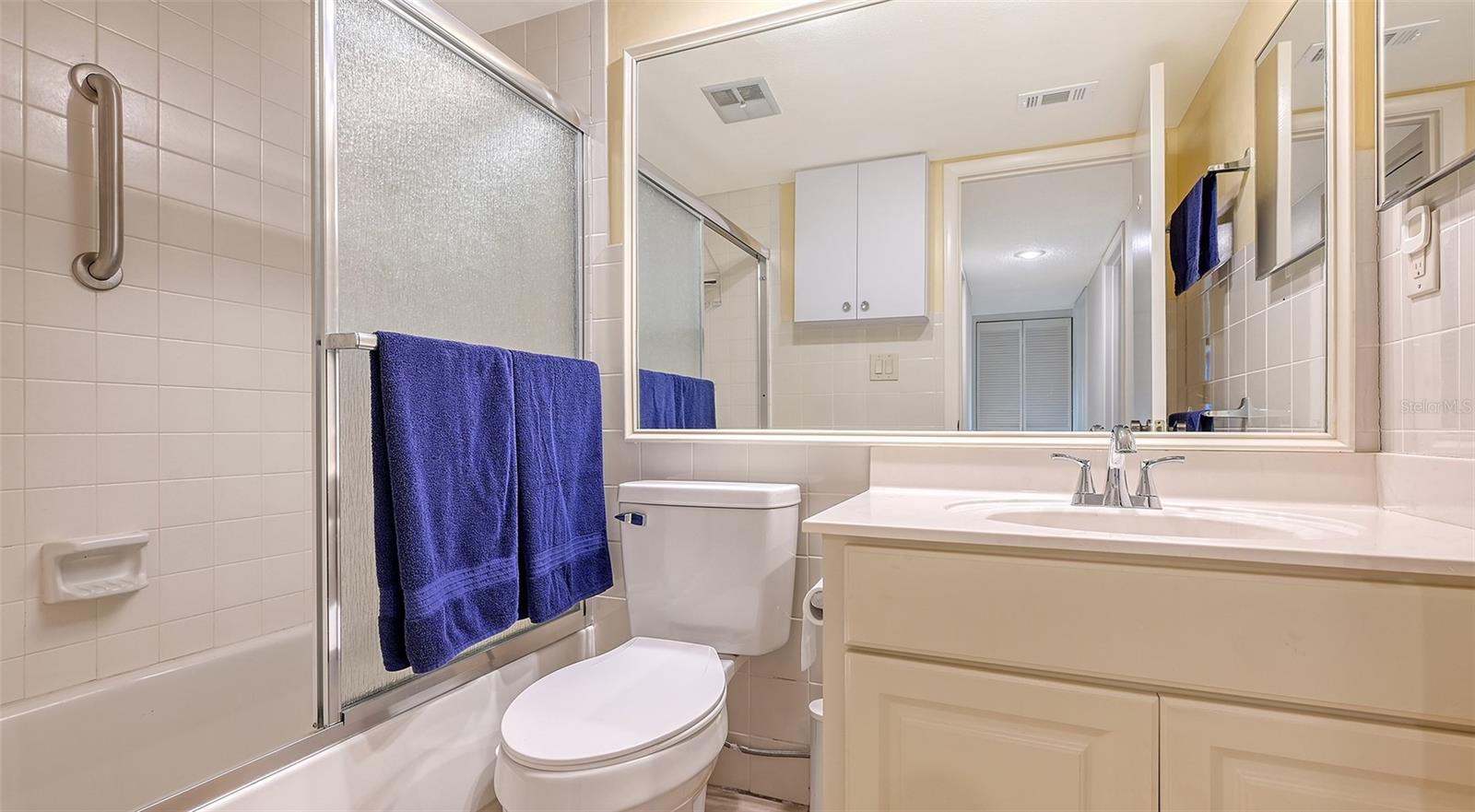 PELICAN COVE XII - Residential Lease