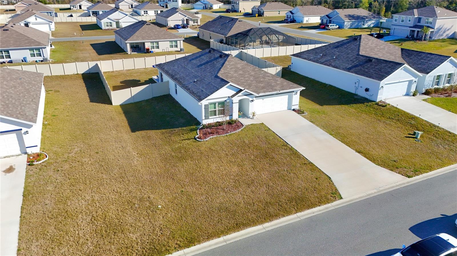 MARION OAKS UN EIGHT FIRST RE - Residential Lease