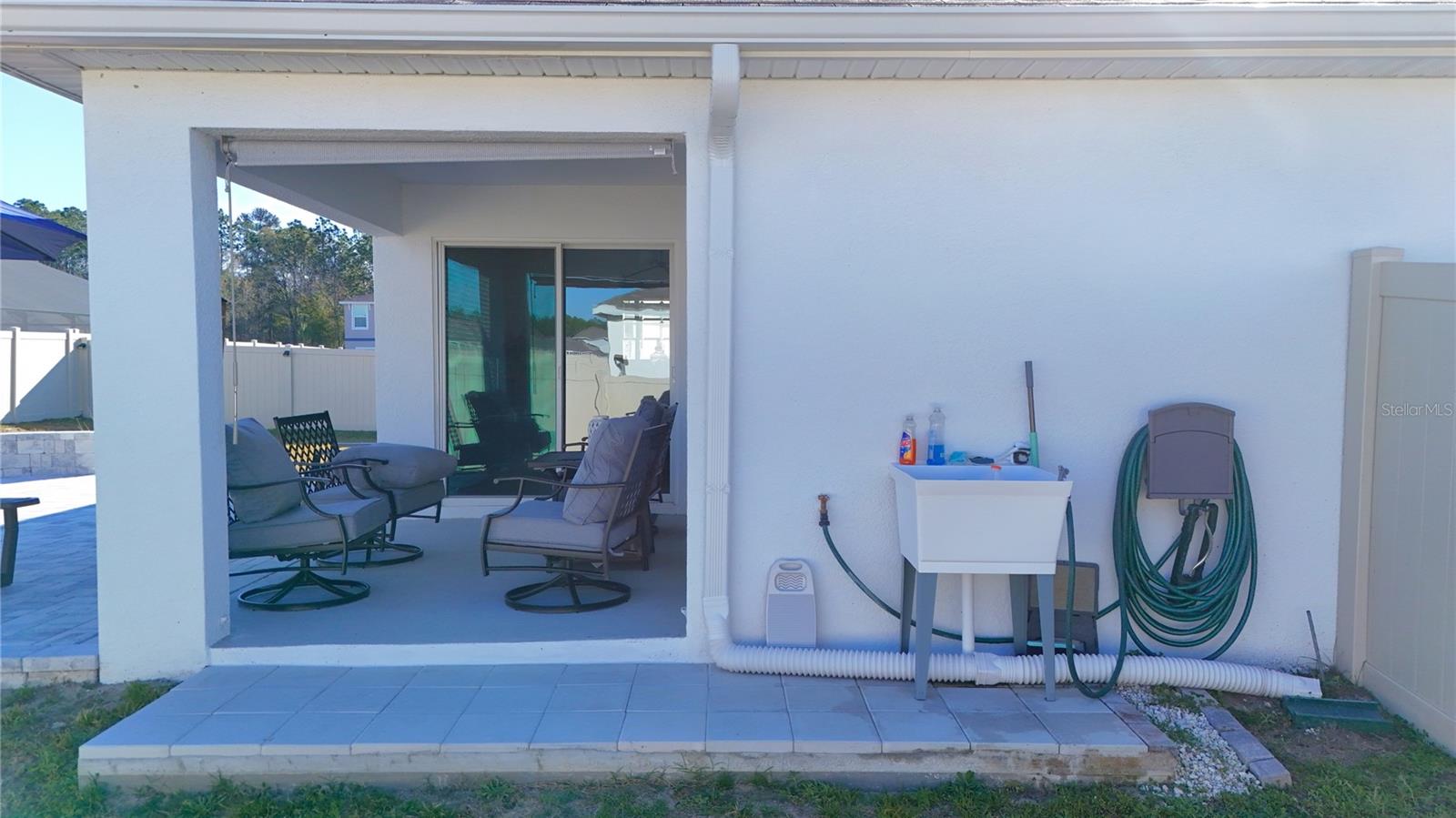 MARION OAKS UN EIGHT FIRST RE - Residential Lease