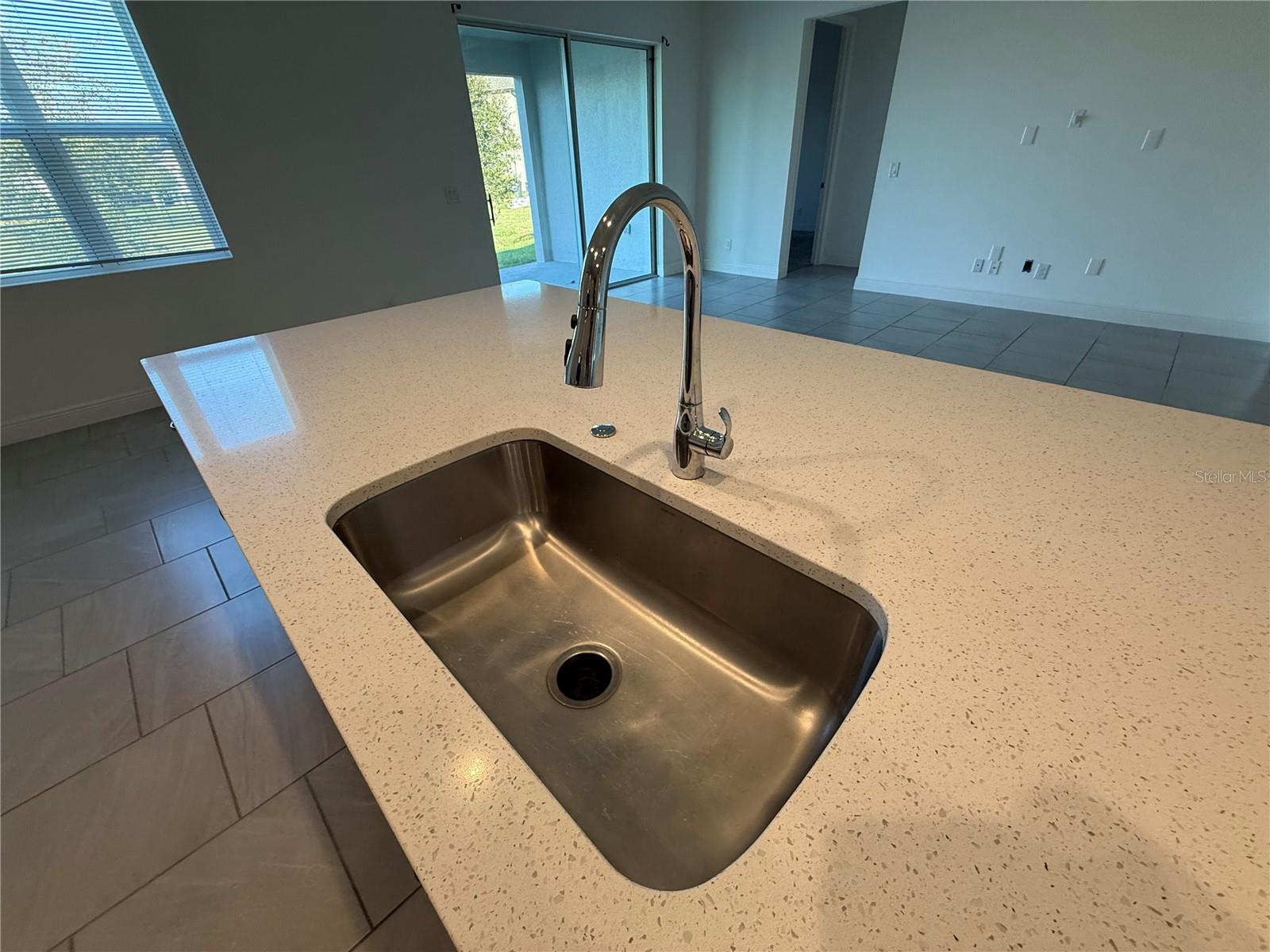 HANOVER LAKES PH 4 - Residential