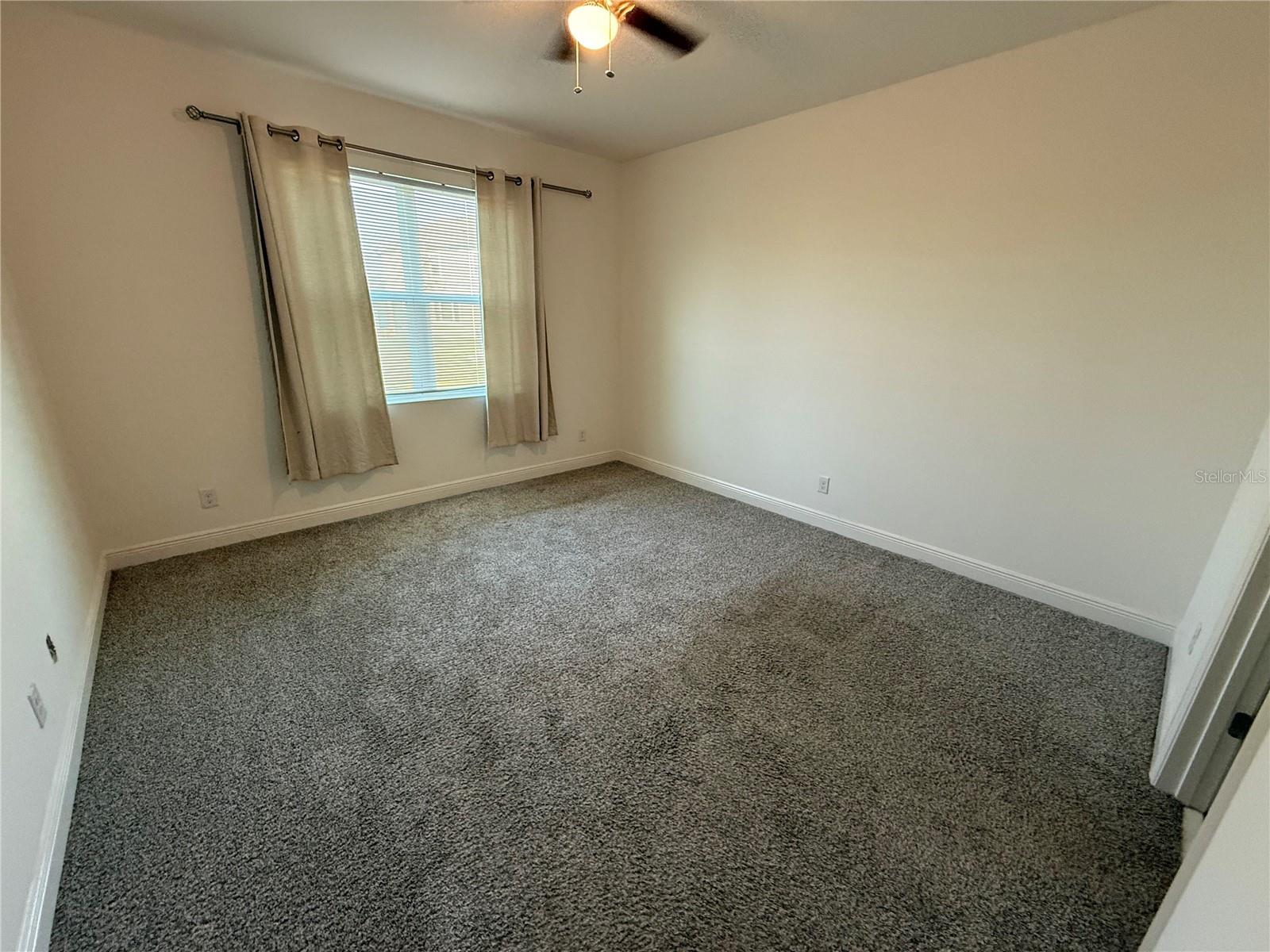 HANOVER LAKES PH 4 - Residential