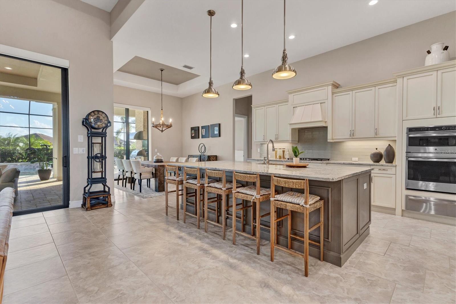 COUNTRY CLUB EAST AT LAKEWD RNCH YY1-4 - Residential