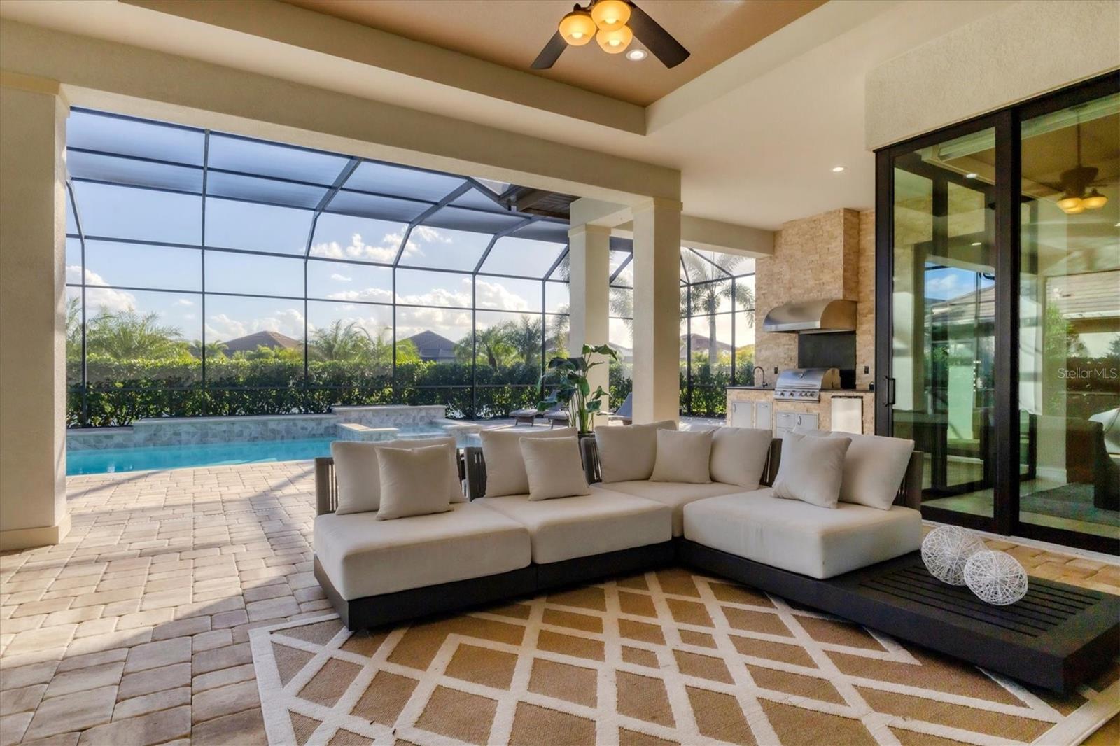 COUNTRY CLUB EAST AT LAKEWD RNCH YY1-4 - Residential