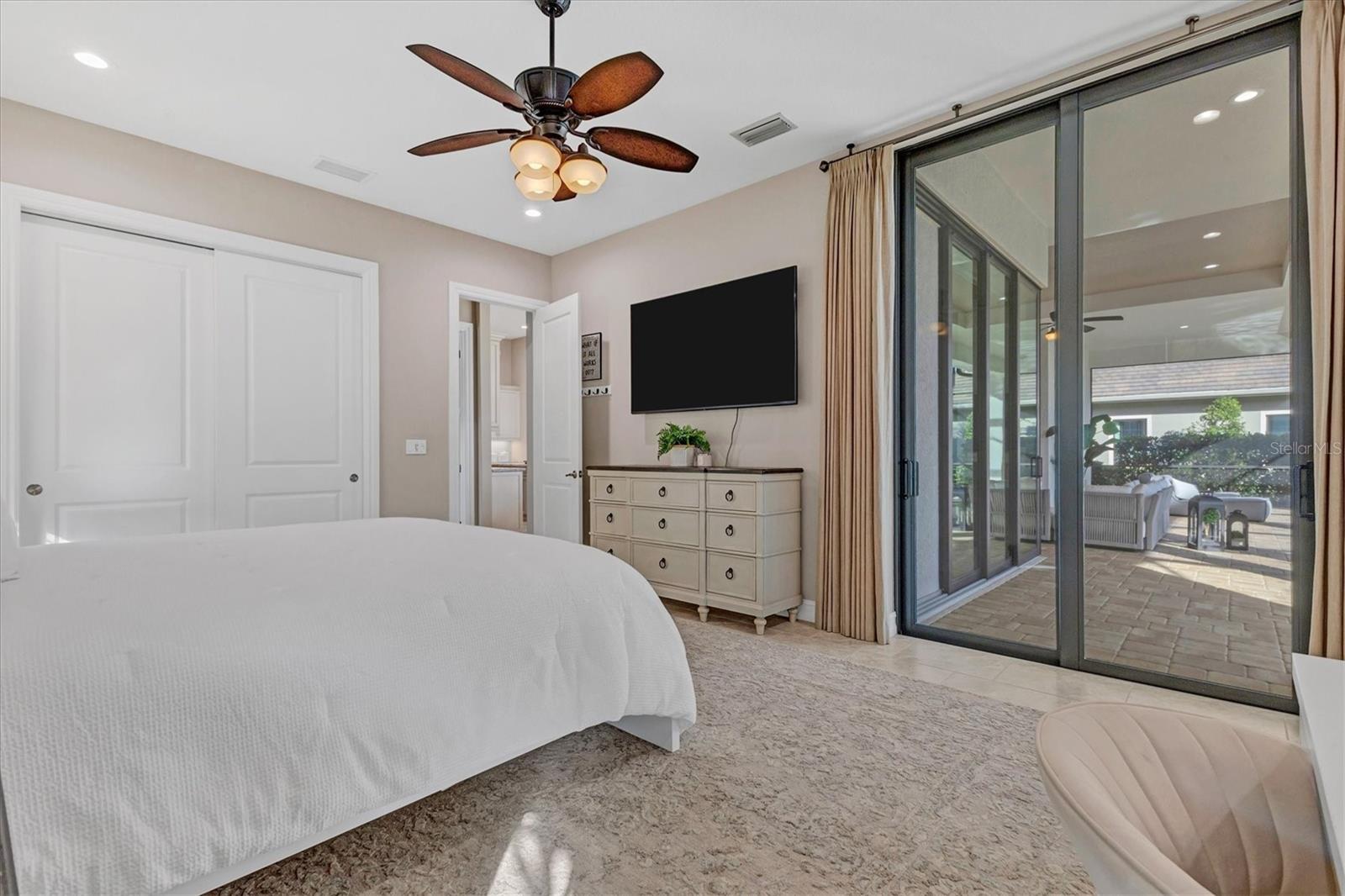 COUNTRY CLUB EAST AT LAKEWD RNCH YY1-4 - Residential