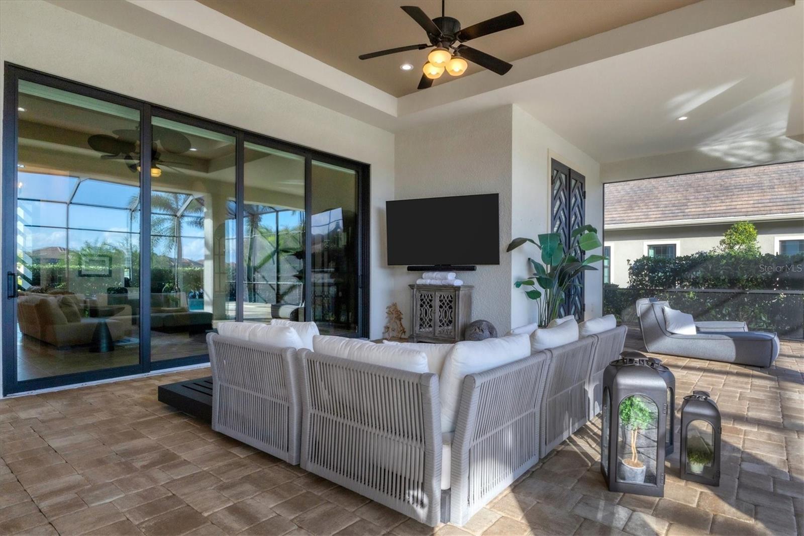 COUNTRY CLUB EAST AT LAKEWD RNCH YY1-4 - Residential
