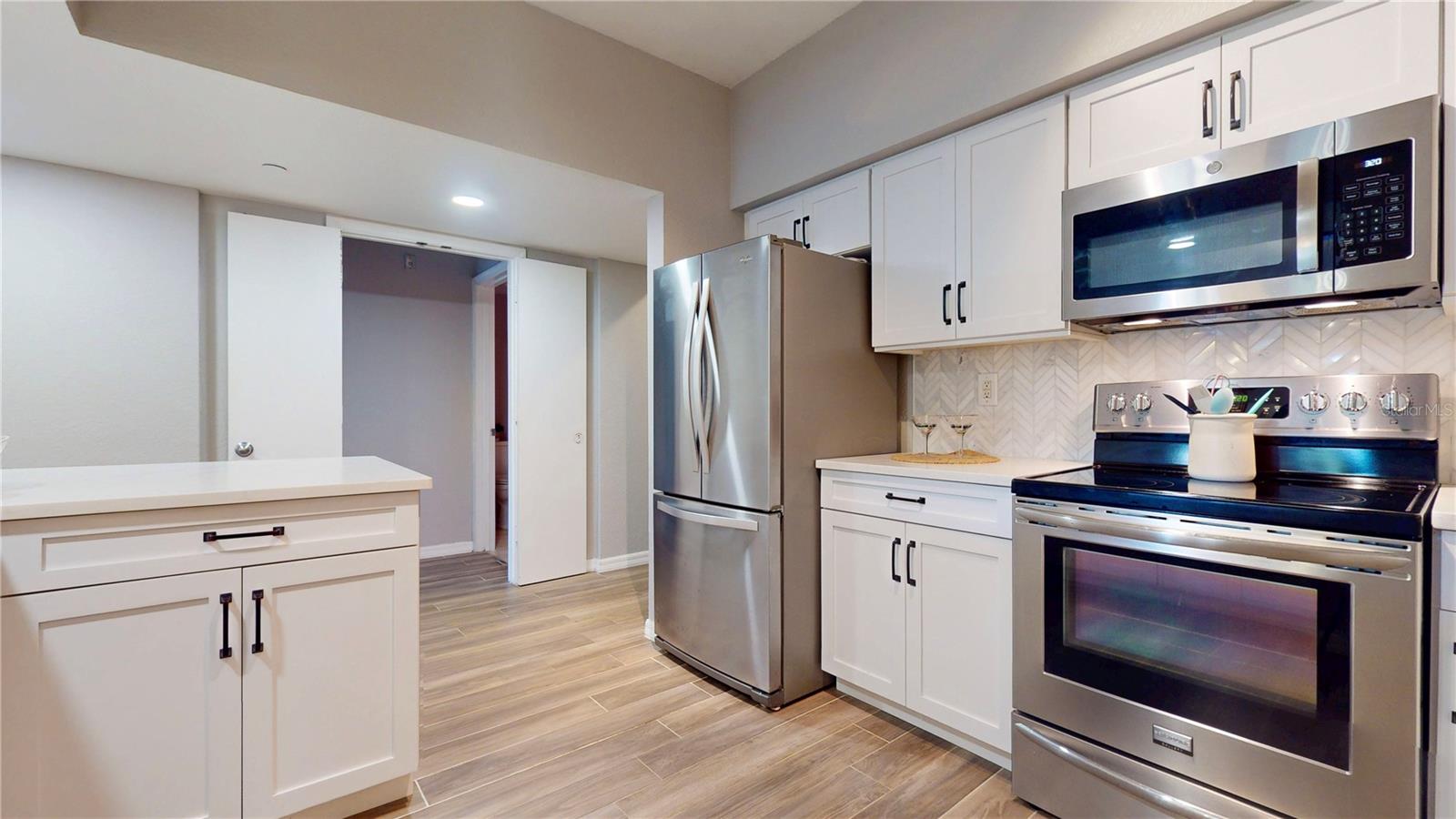 MADISON AT SOHO 02 CONDO - Residential