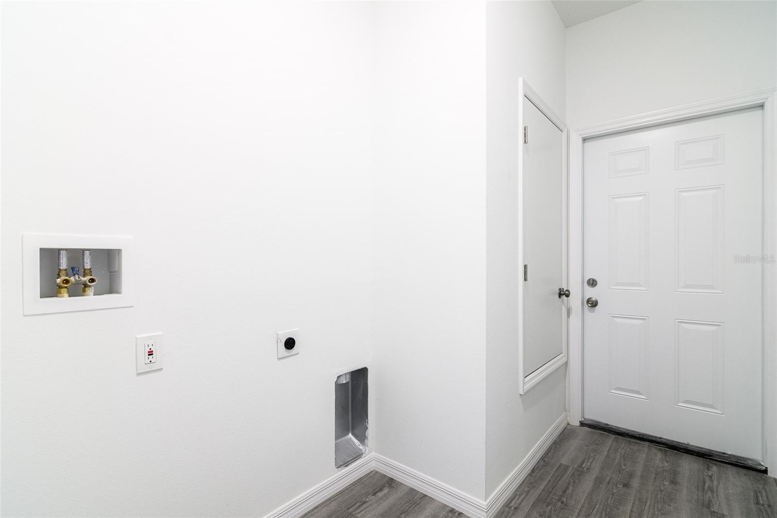 PORT MALABAR UNIT 23 - Residential