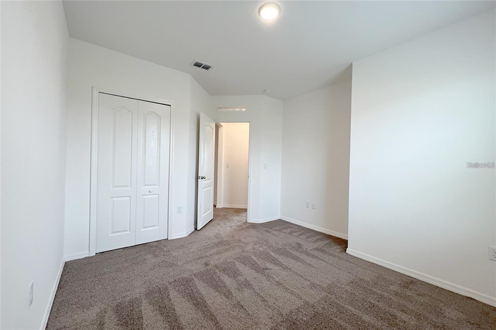 1162 OAK BLUFF DRIVE