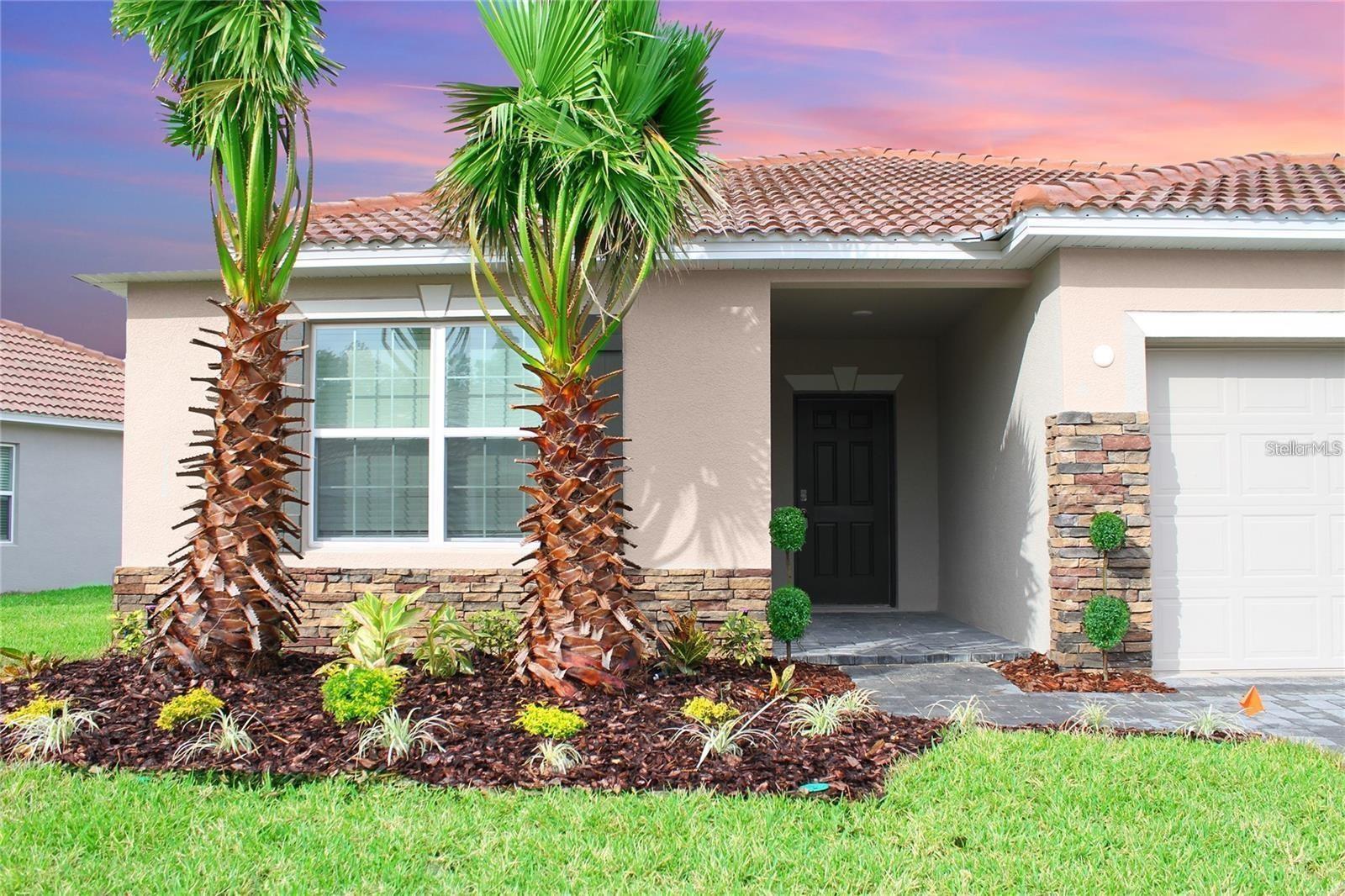 1162 OAK BLUFF DRIVE