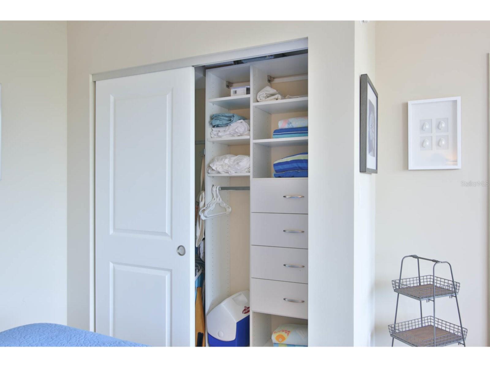 TERRACE - Residential Lease